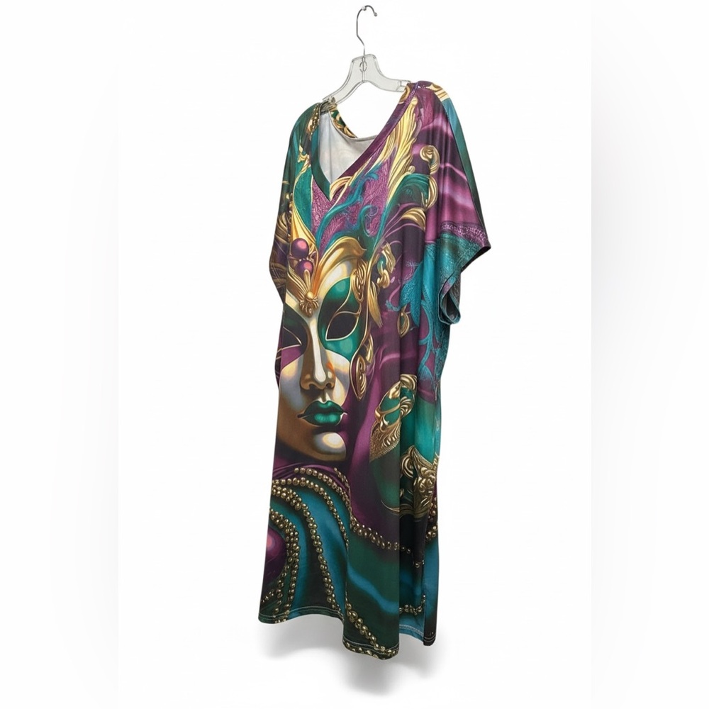 Elegant Mask Print Midi Dress - Picture 8 of 16